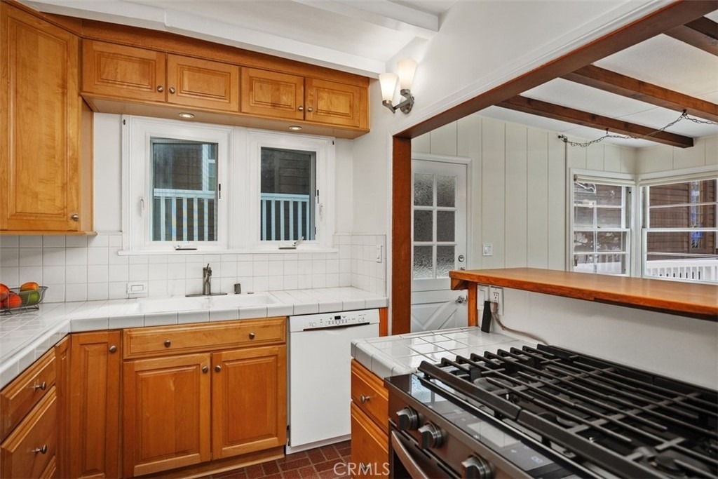 122 Opal Avenue - Photo 15