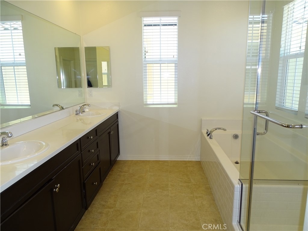24194 Paseo Del Rancho Dr. - Photo 9