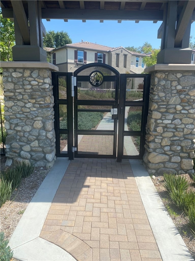 8491 Gabrielino Court - Photo 3