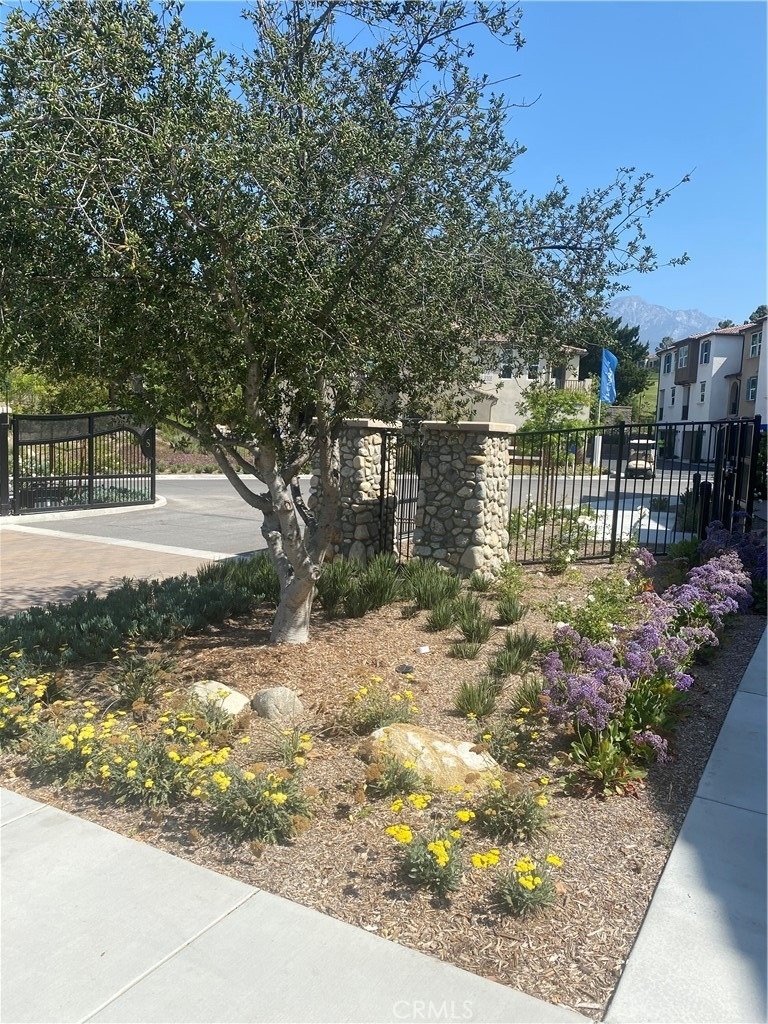8491 Gabrielino Court - Photo 2