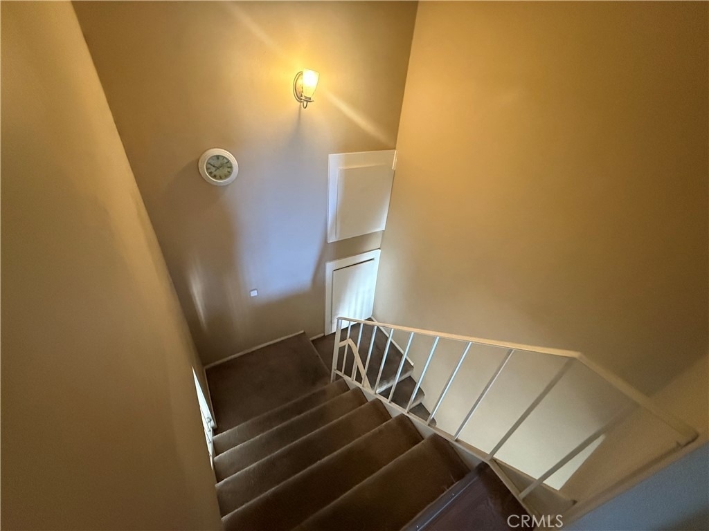 9131 Burnet Avenue - Photo 25