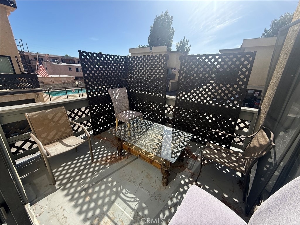9131 Burnet Avenue - Photo 36