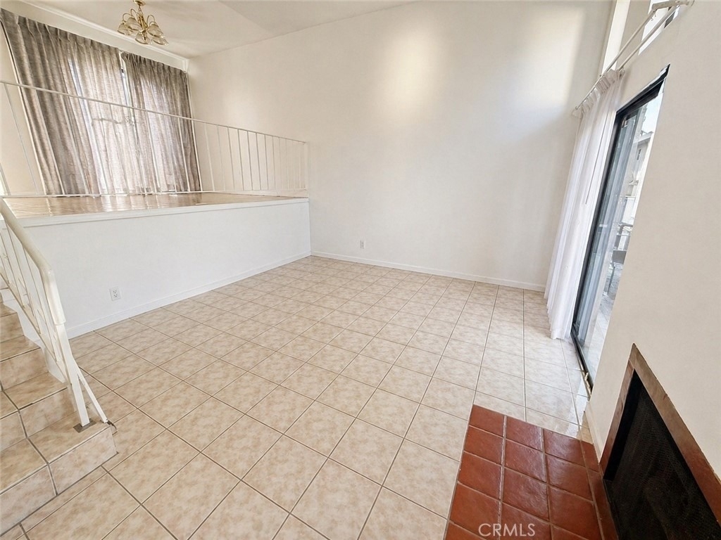 9131 Burnet Avenue - Photo 2