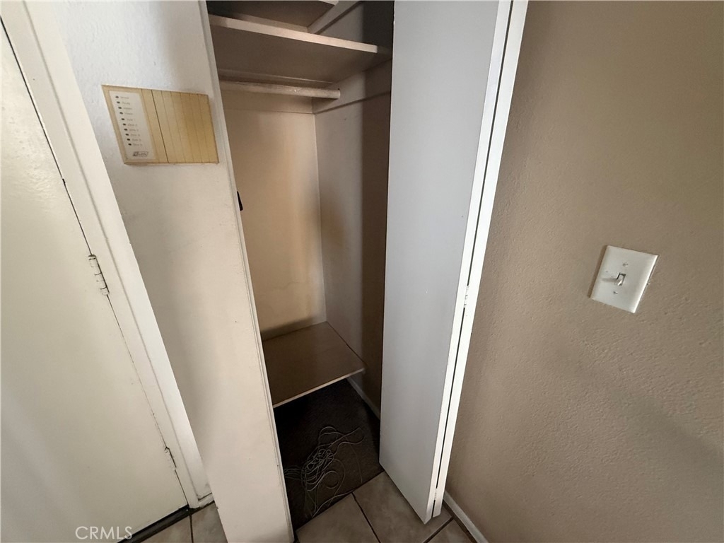 9131 Burnet Avenue - Photo 47