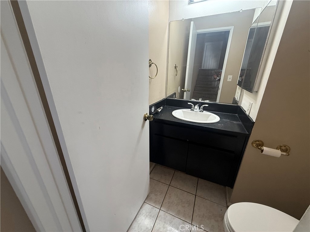 9131 Burnet Avenue - Photo 28