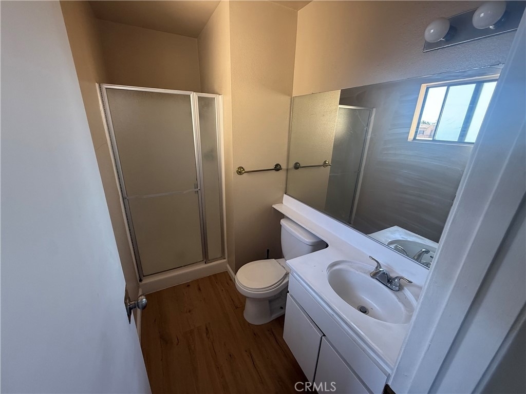 9131 Burnet Avenue - Photo 13