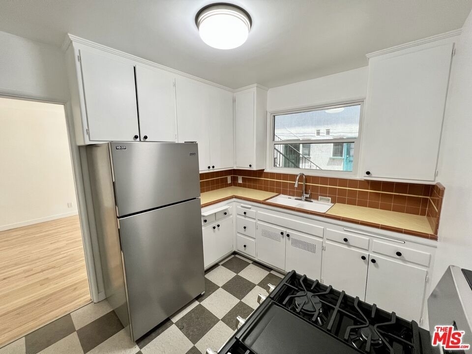 7962 Norton - Photo 3