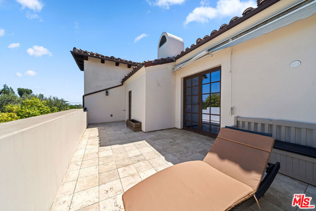 11937 W Sunset Boulevard - Photo 21
