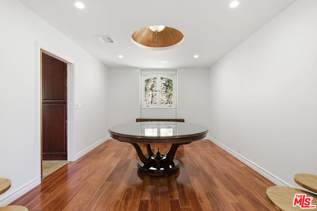 999 Casiano Road - Photo 9