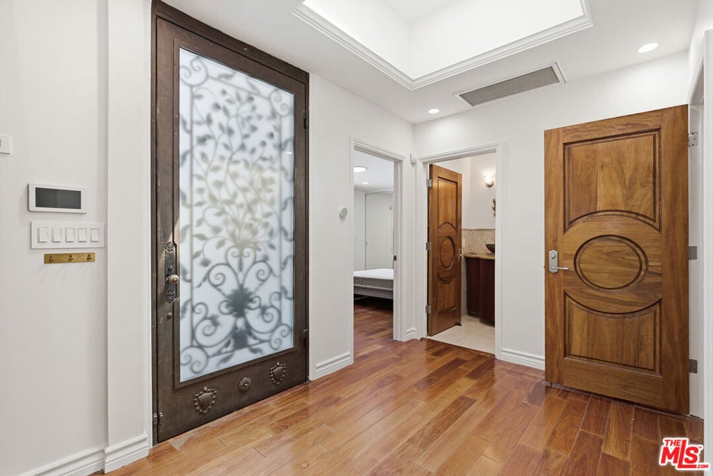 999 Casiano Road - Photo 4
