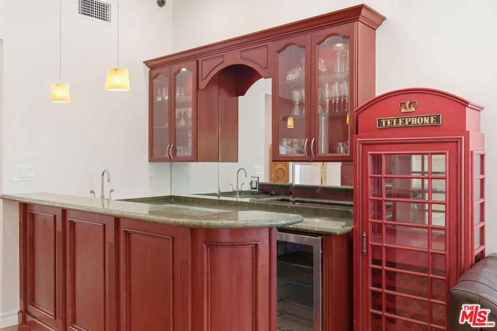 999 Casiano Road - Photo 14