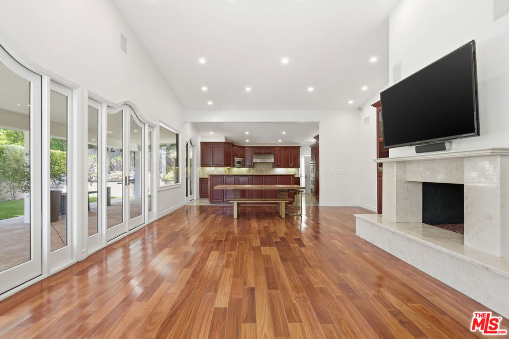 999 Casiano Road - Photo 12