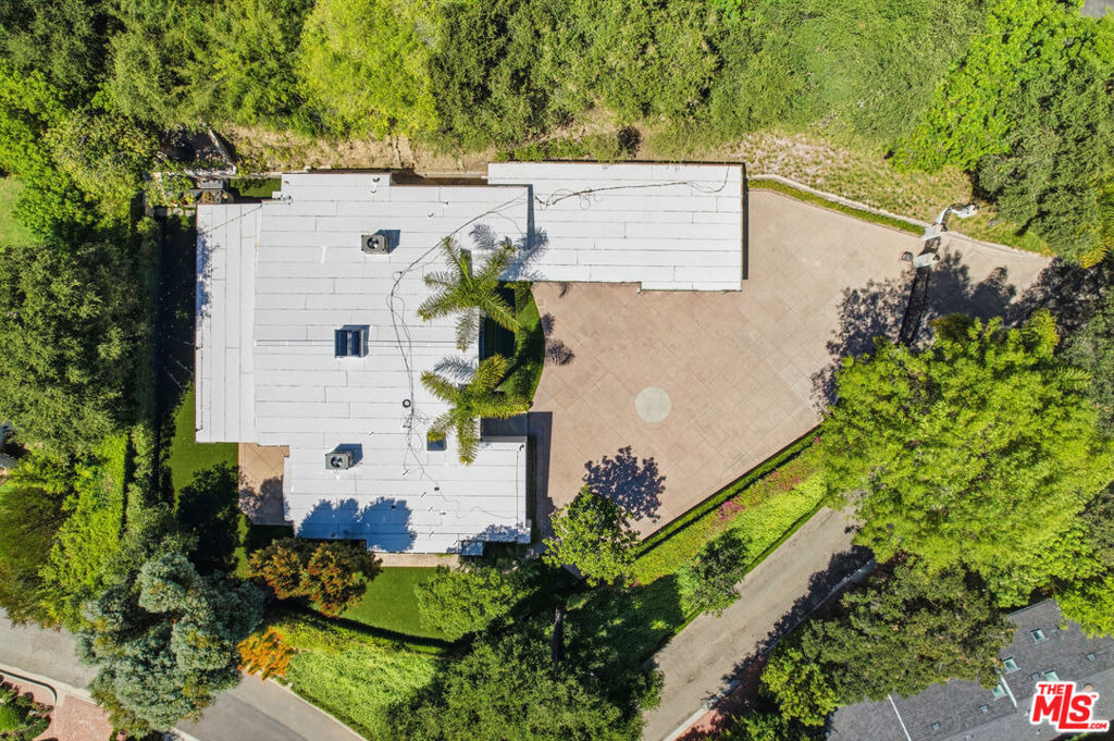 999 Casiano Road - Photo 41