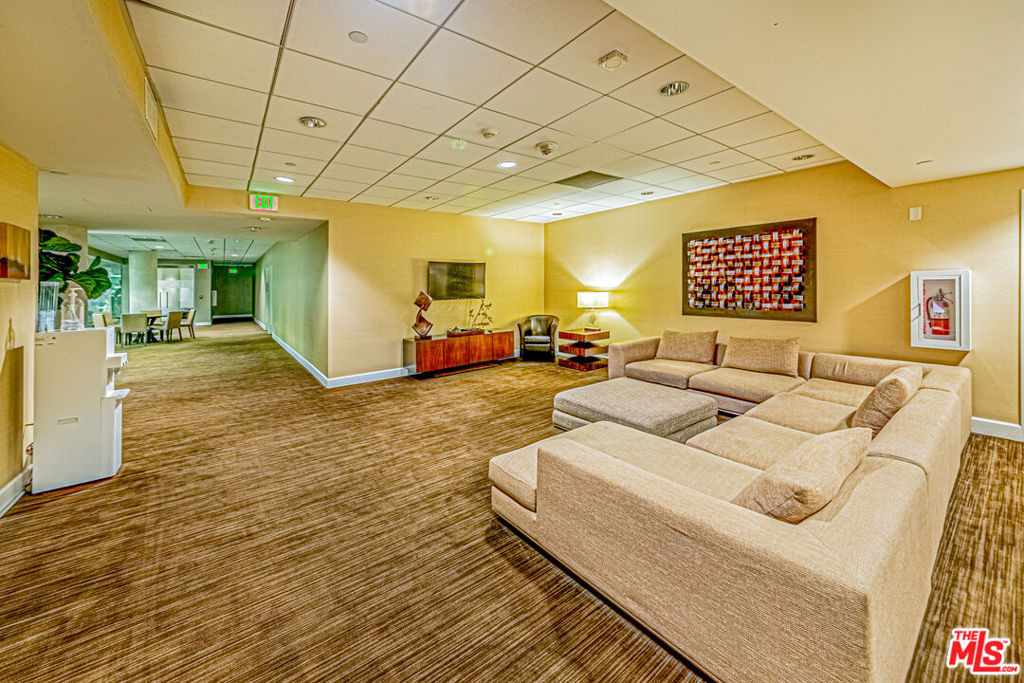 3223 W 6th Street - Photo 13