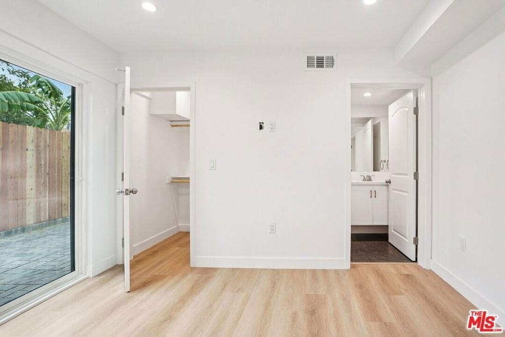 312 N Coronado Street - Photo 18