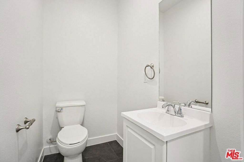 312 N Coronado Street - Photo 9