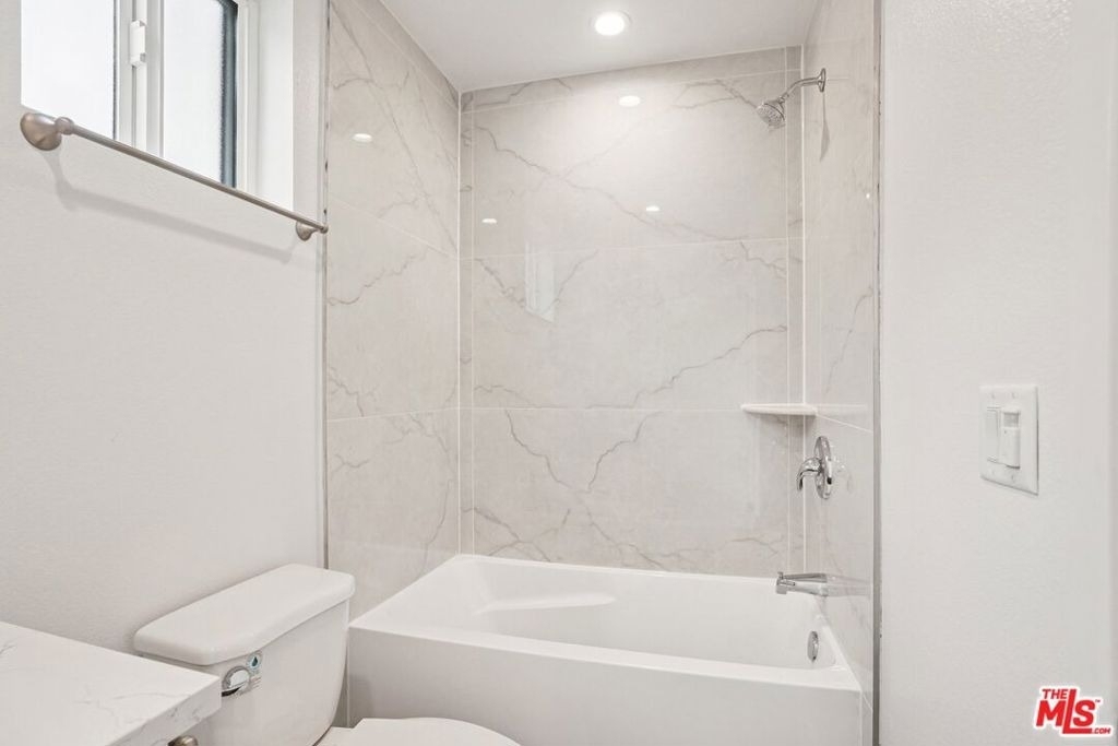 312 N Coronado Street - Photo 12