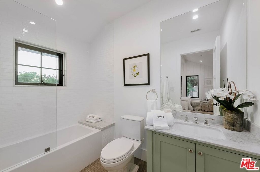12739 Halkirk Street - Photo 41