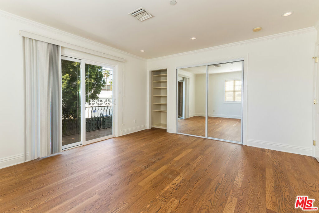 10767 Oregon Avenue - Photo 13