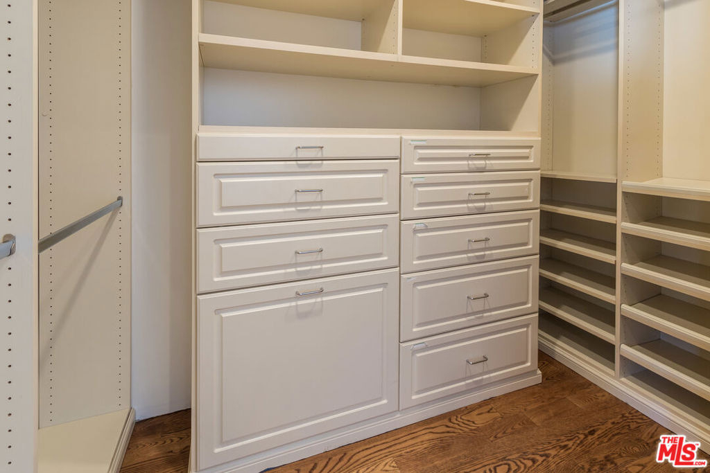 10767 Oregon Avenue - Photo 12