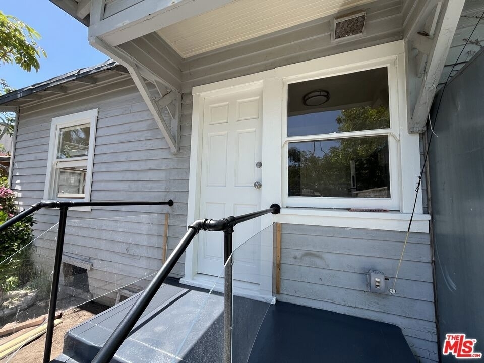 424 N Venice Boulevard - Photo 15