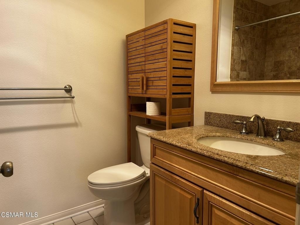 2884 Instone Court - Photo 9