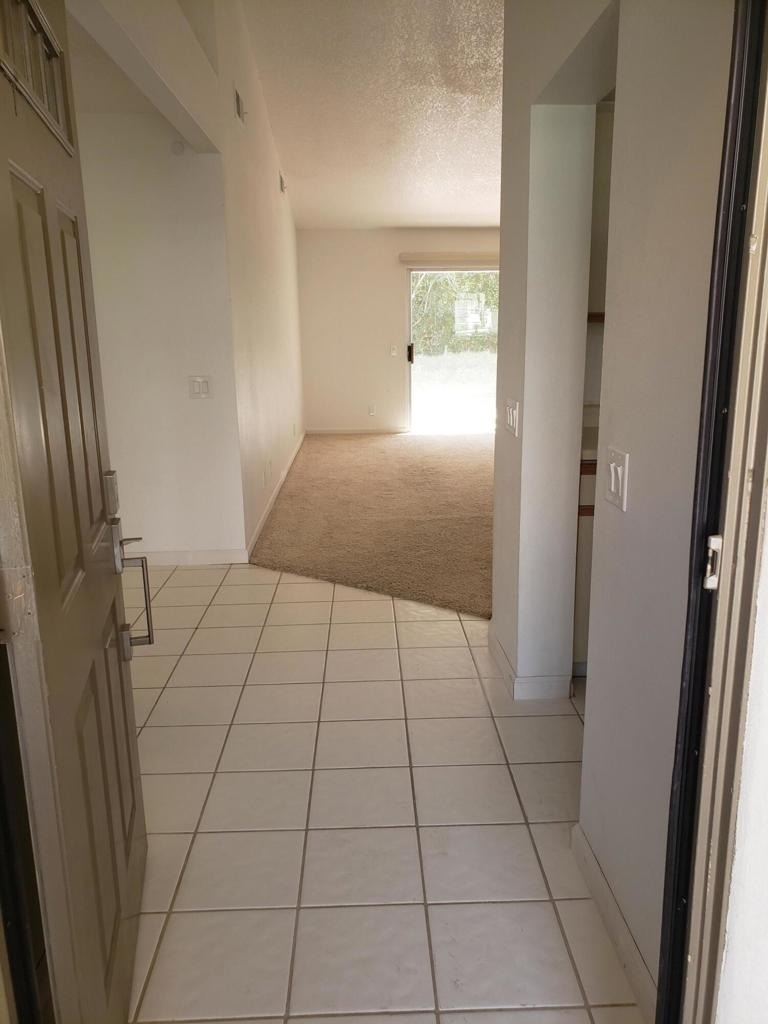 136 Desert Falls Drive E - Photo 4
