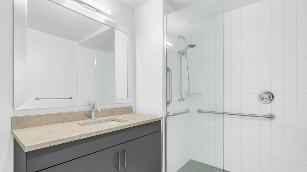2319 Third Ave - Photo 2