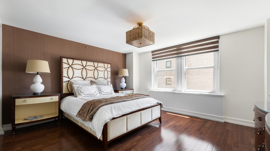 160  Central Park S - Photo 3