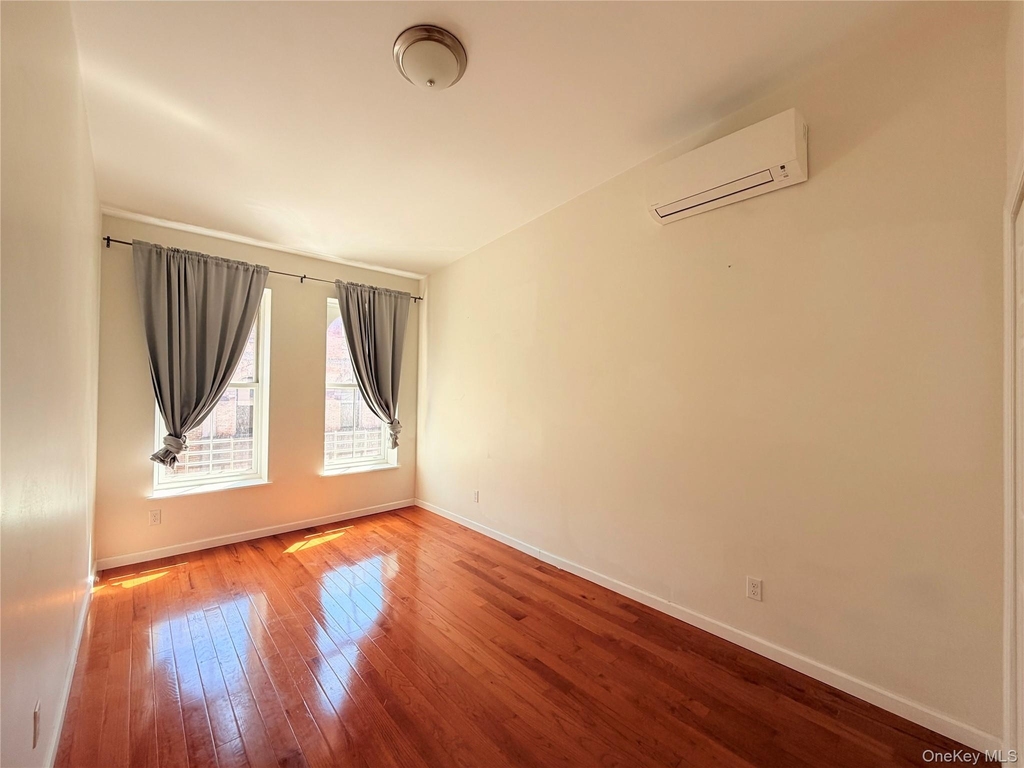 28 North Street - Photo 3