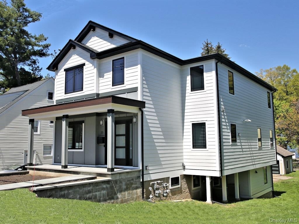 23 Hudson Avenue - Photo 0
