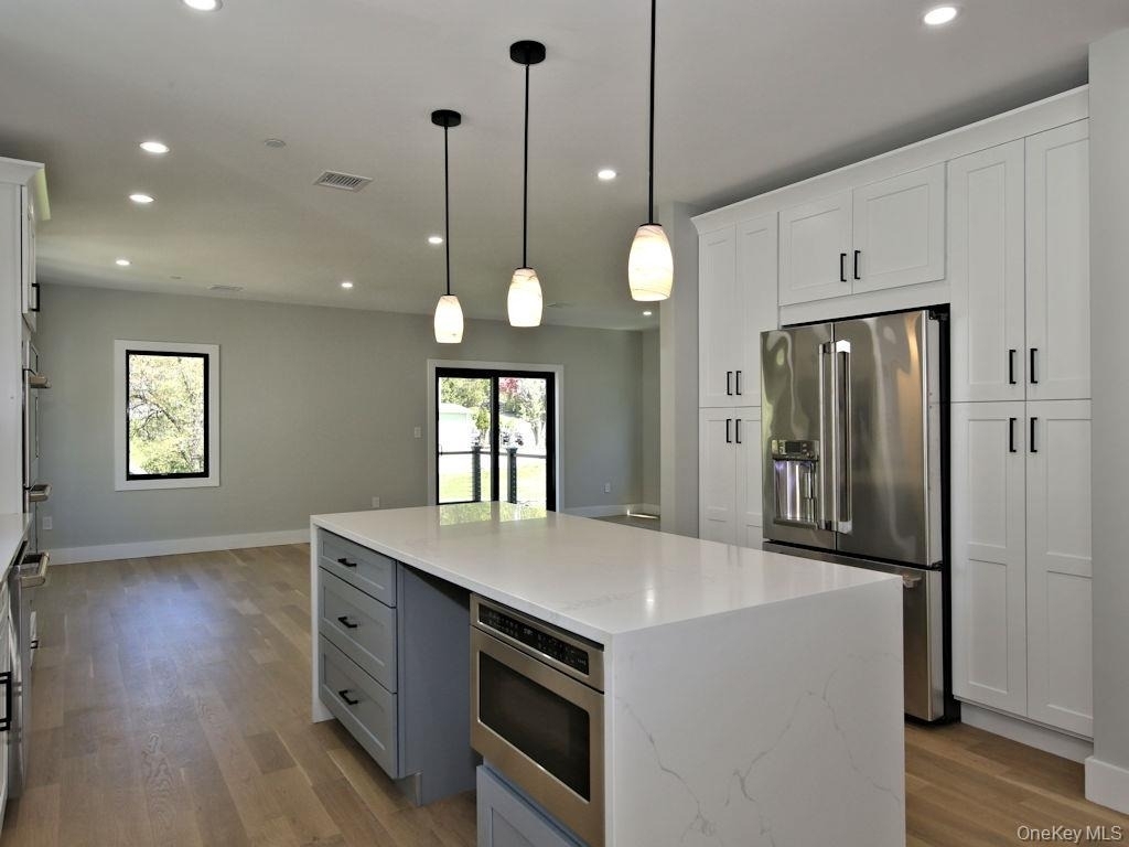 23 Hudson Avenue - Photo 3