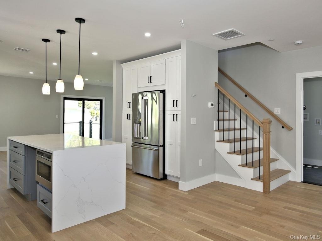 23 Hudson Avenue - Photo 4