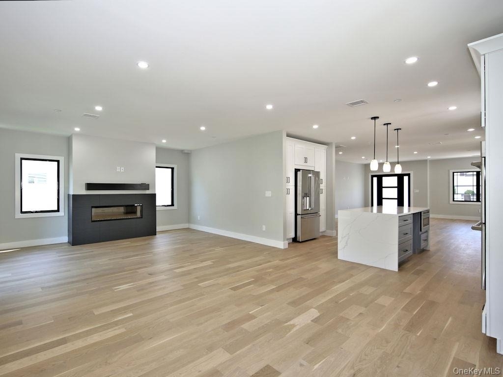 23 Hudson Avenue - Photo 5