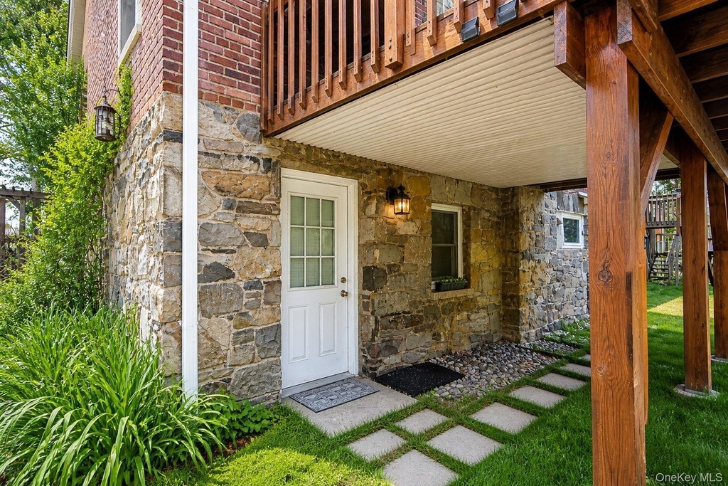 30 Dimiceli Street - Photo 3