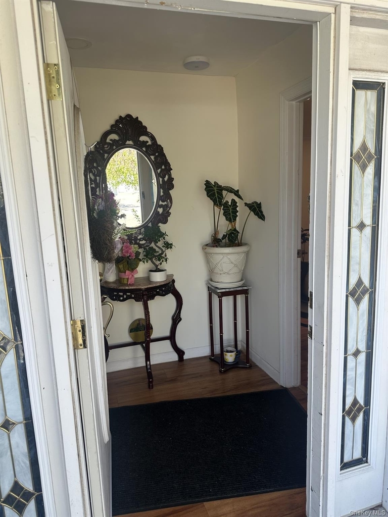 1 Hamlet Road - Photo 2