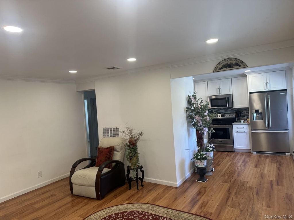1 Hamlet Road - Photo 4