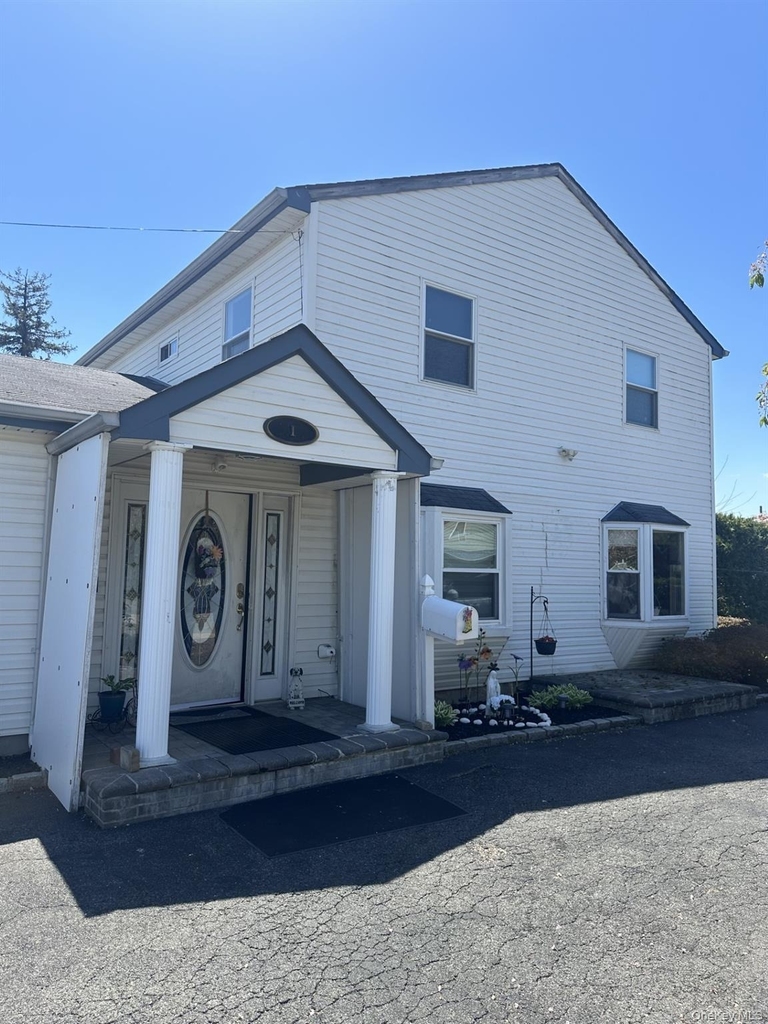 1 Hamlet Road - Photo 1