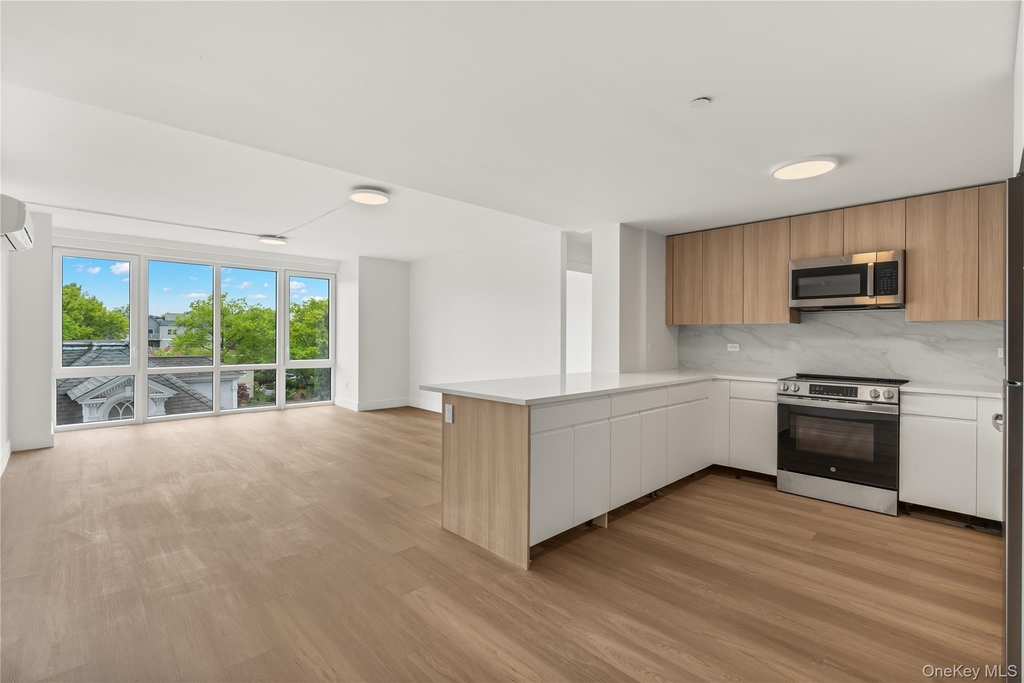10 Lyon Place - Photo 3