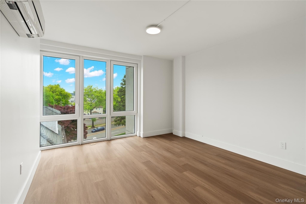 10 Lyon Place - Photo 1