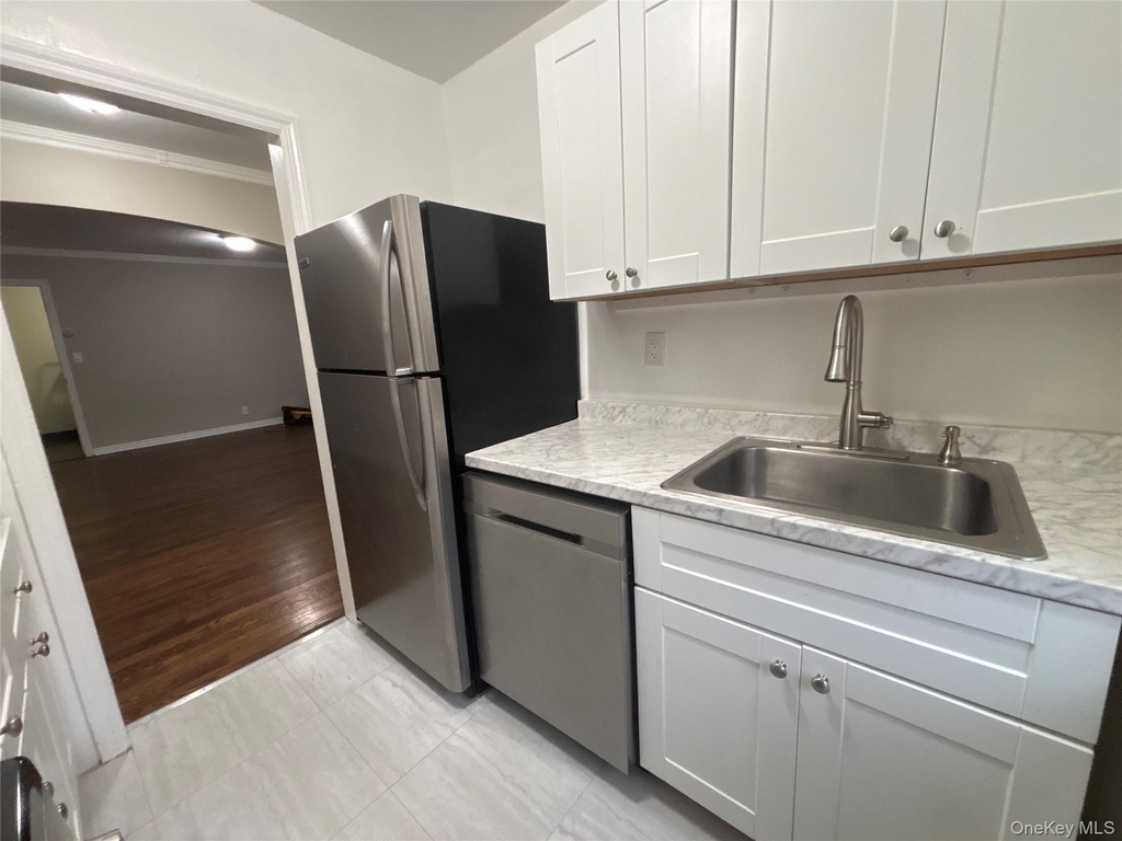 37 Spruce Street - Photo 5