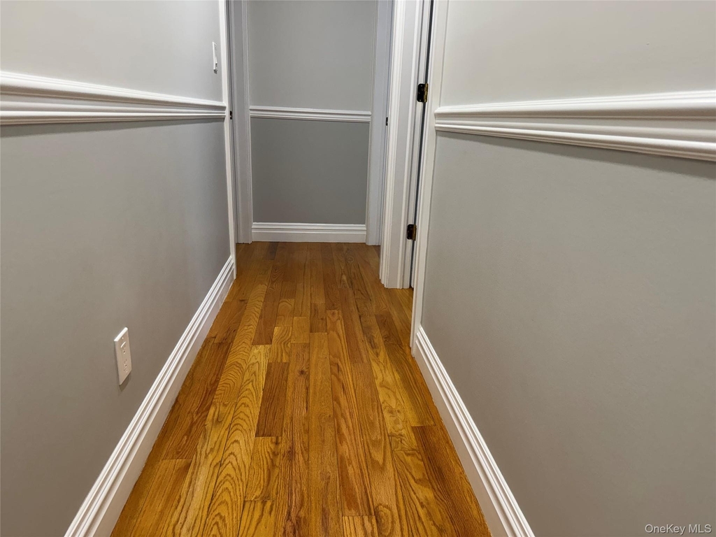 253-12 58th Avenue - Photo 5