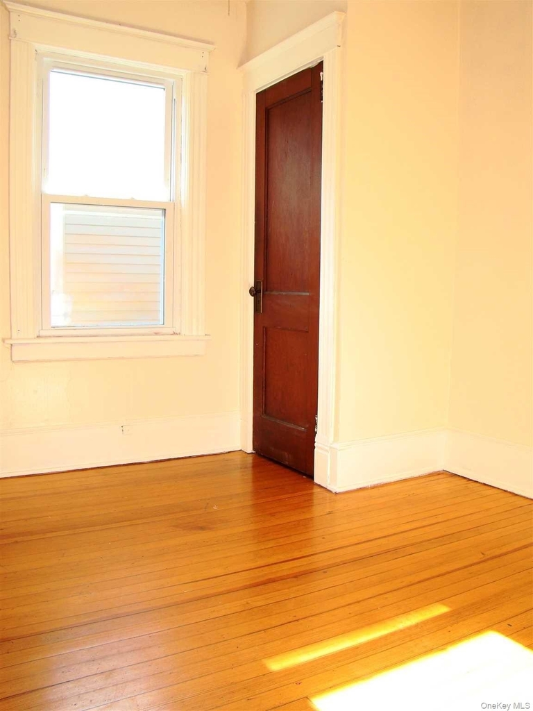 10 Worrall Avenue - Photo 5