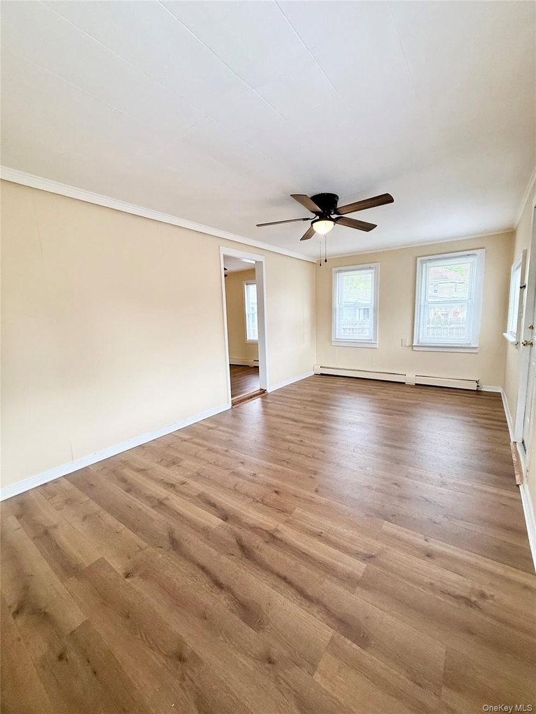 42 Peck Street - Photo 3