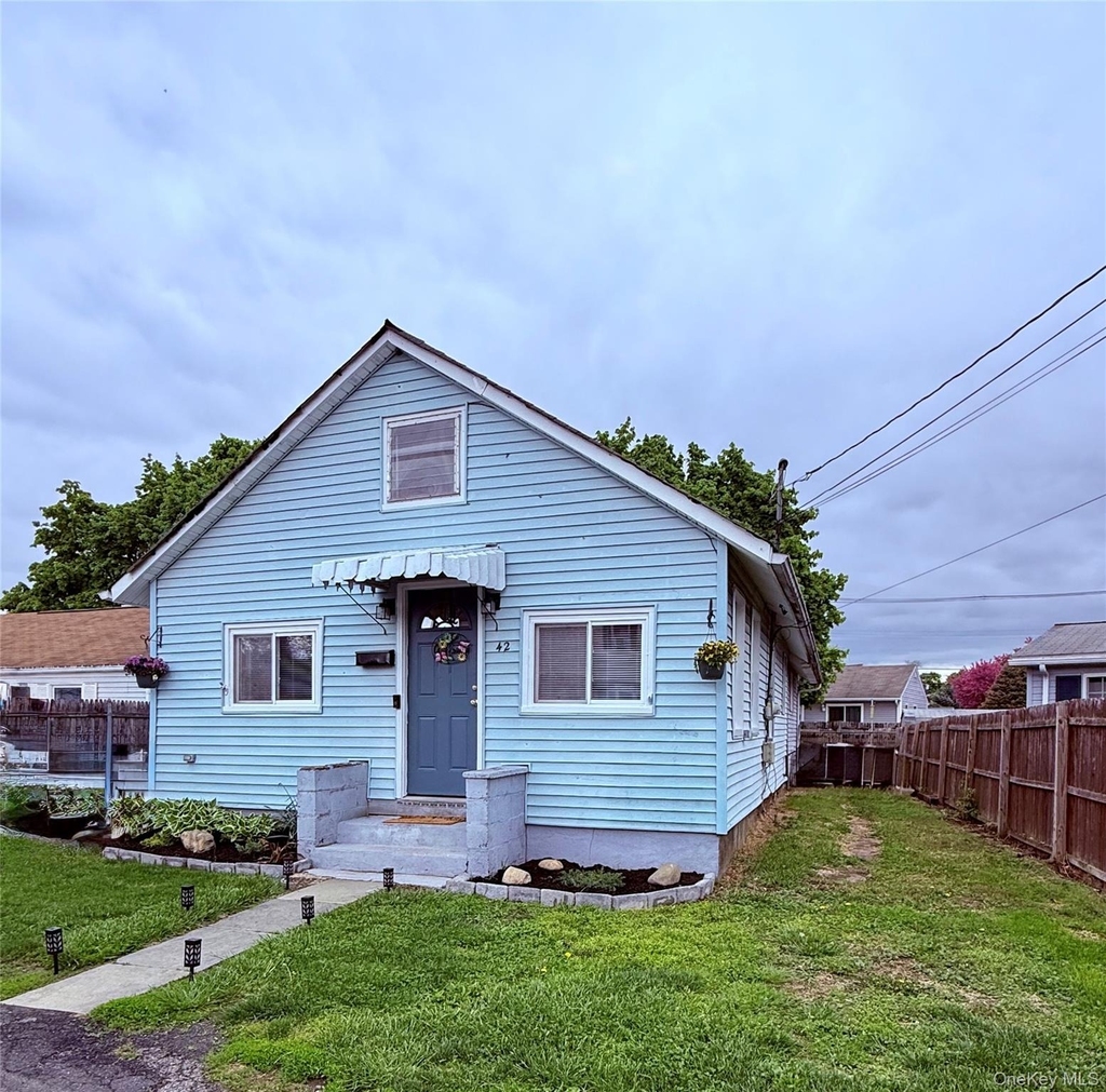 42 Peck Street - Photo 0