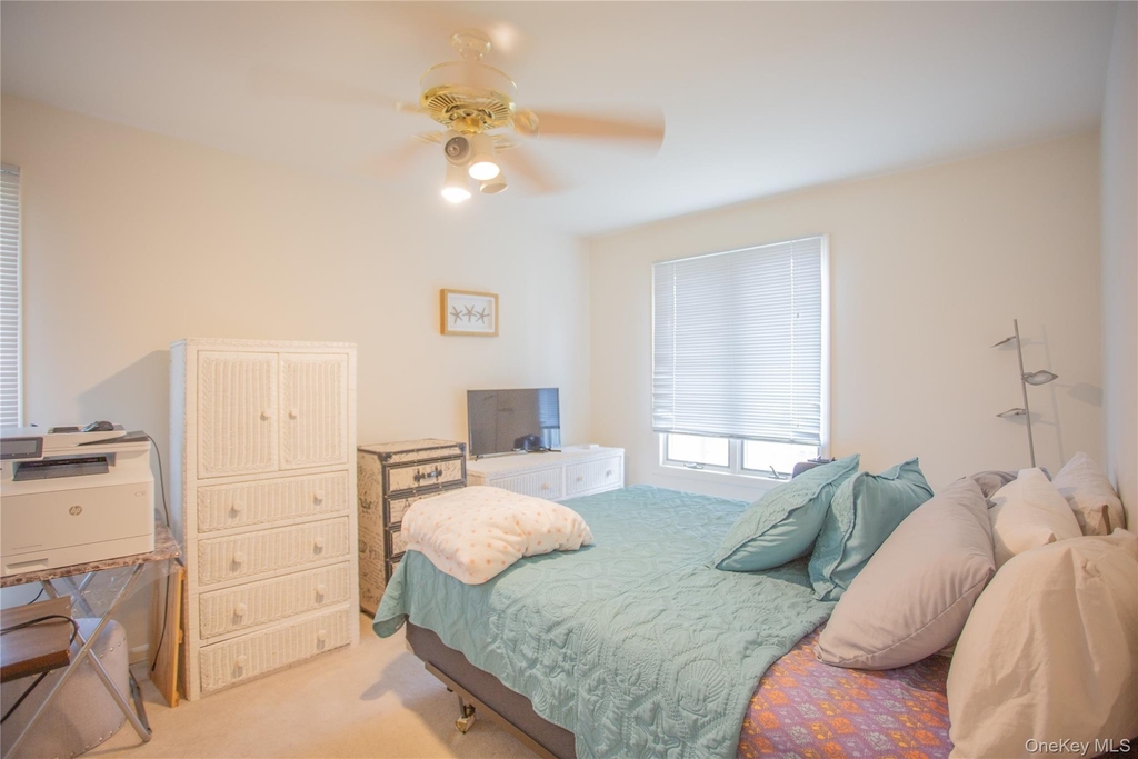 136 E Olive Street - Photo 15
