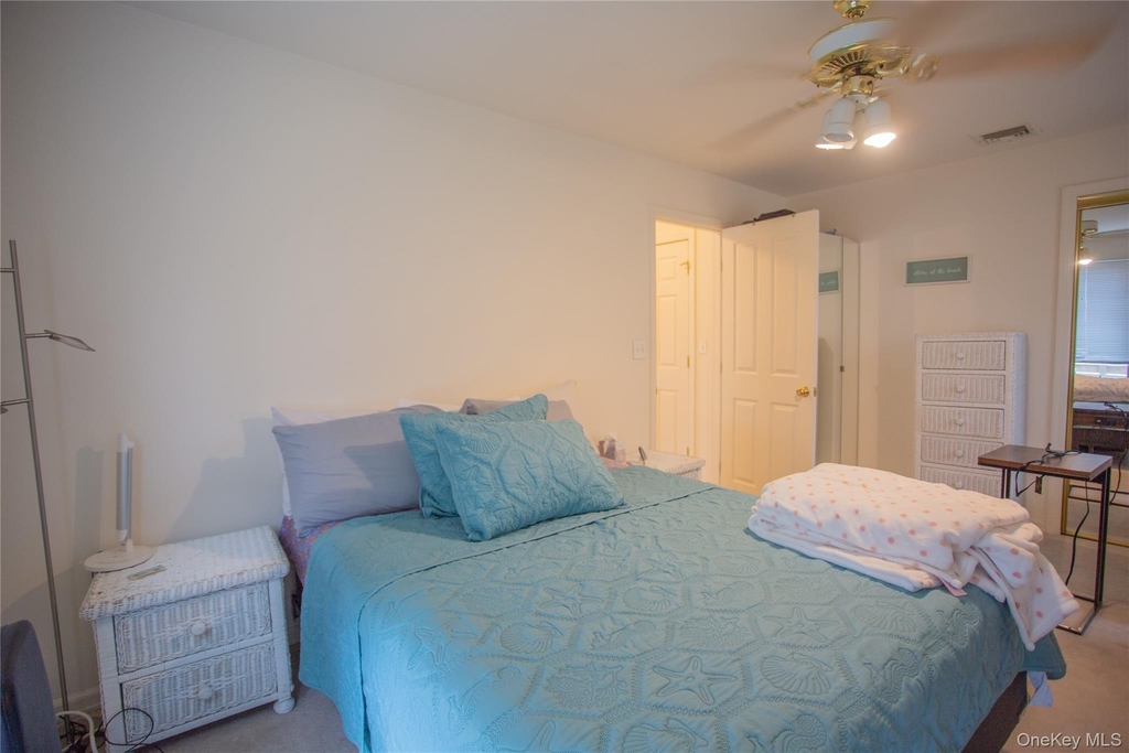 136 E Olive Street - Photo 17