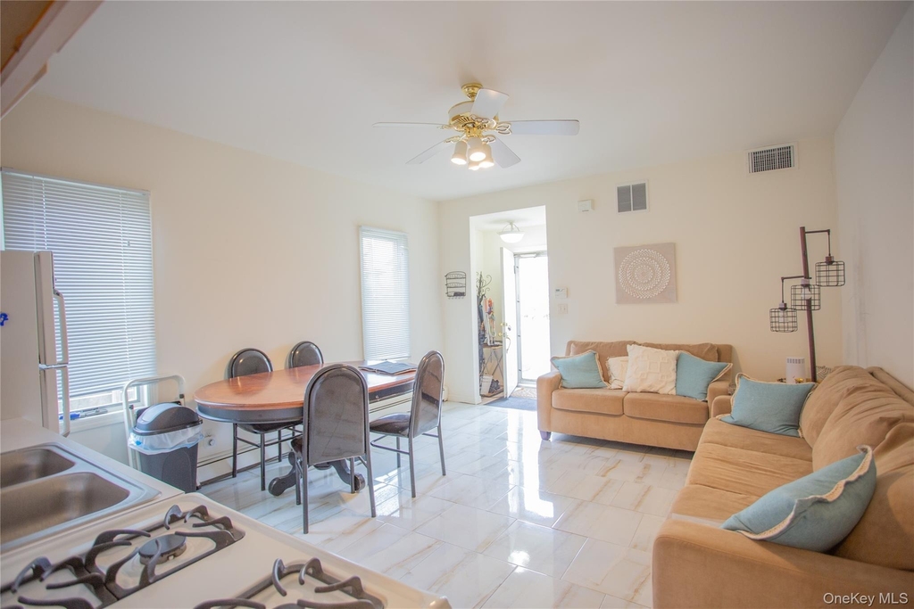 136 E Olive Street - Photo 8