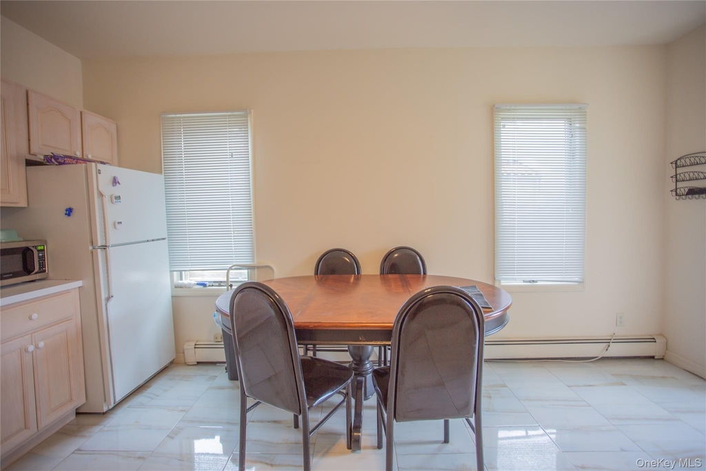 136 E Olive Street - Photo 11
