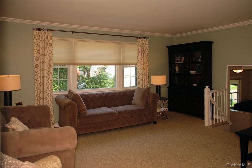 18 Coralyn Avenue - Photo 1
